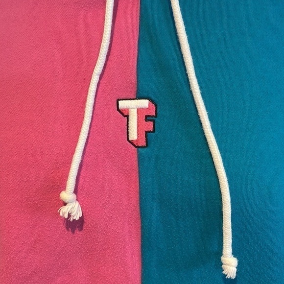 Teddy Fresh Color block hooded sweatshirt with pockets size small - Picture 2 of 11